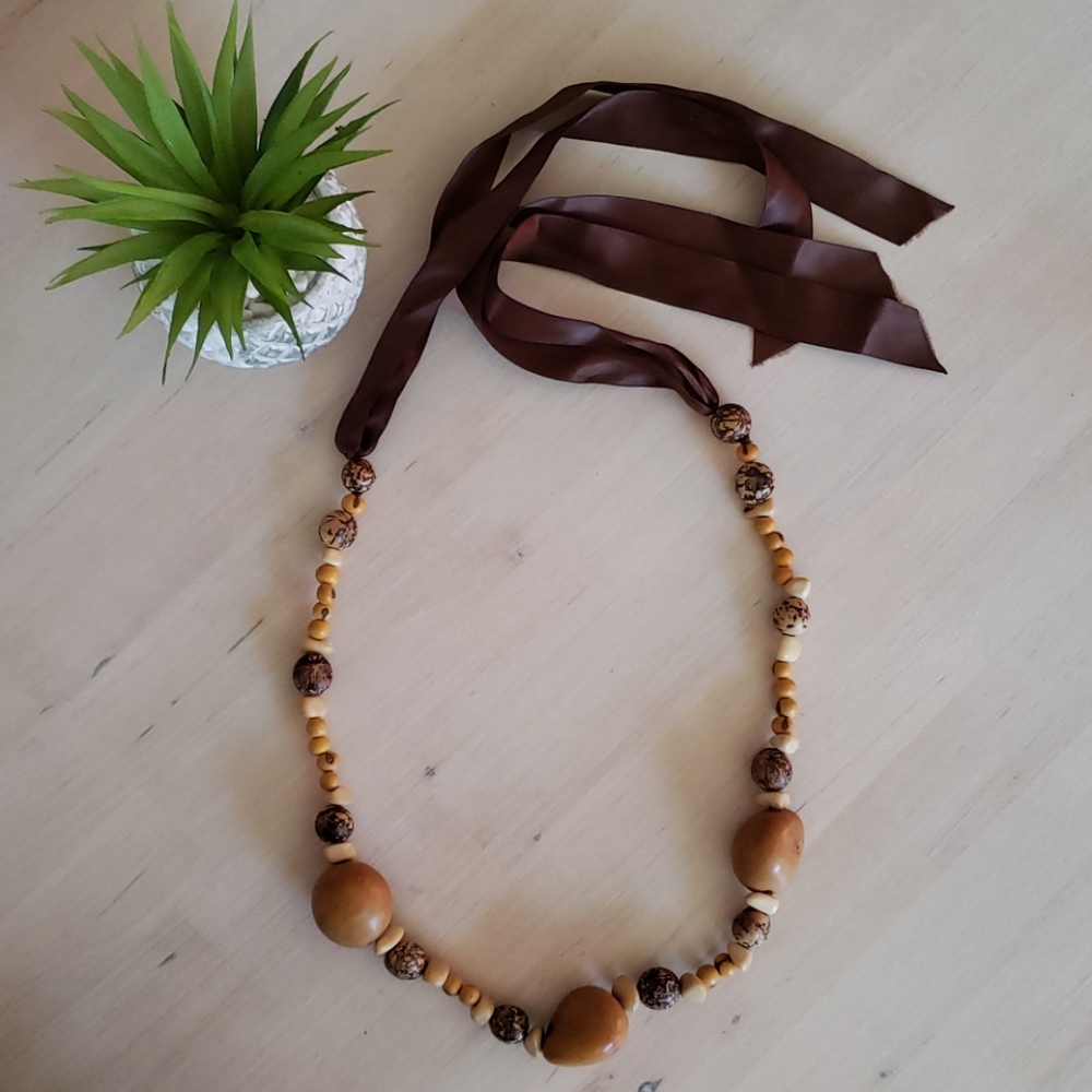 Brazilian Natural Seed Necklease